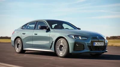 2025 BMW i4