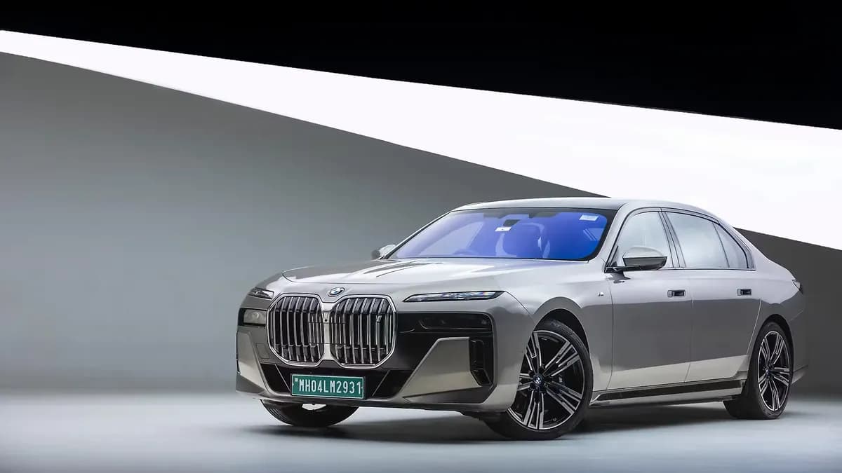 2026 BMW i7 - Image 11
