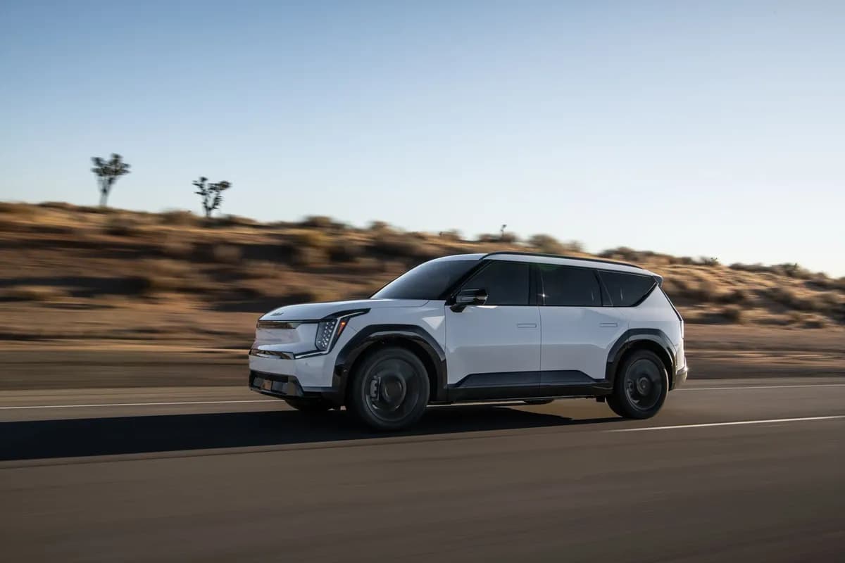 2026 Kia EV9 - Image 4