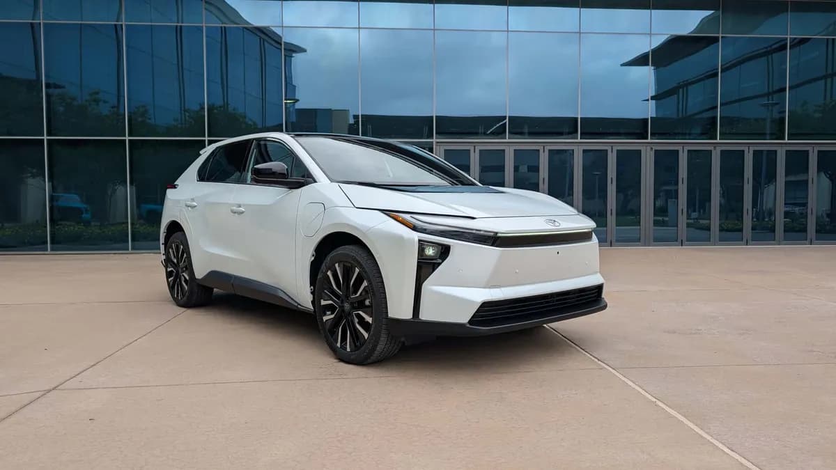 2026 Toyota bZ - Image 4