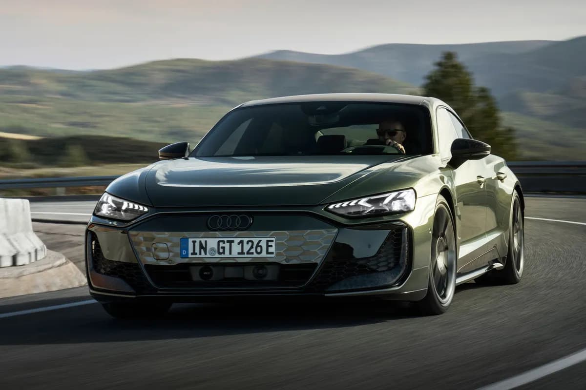 2024 Audi e-tron - Image 6