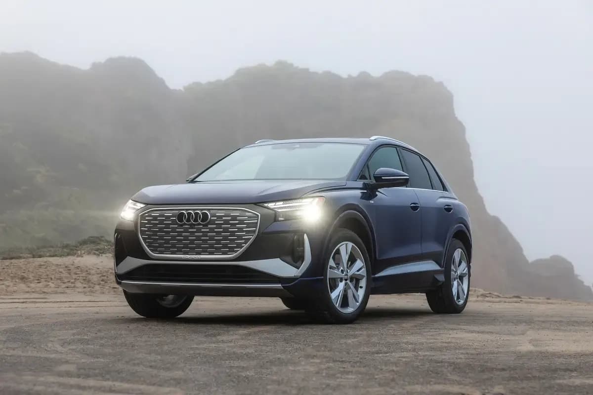 2026 Audi Q4 Sportback - Image 5