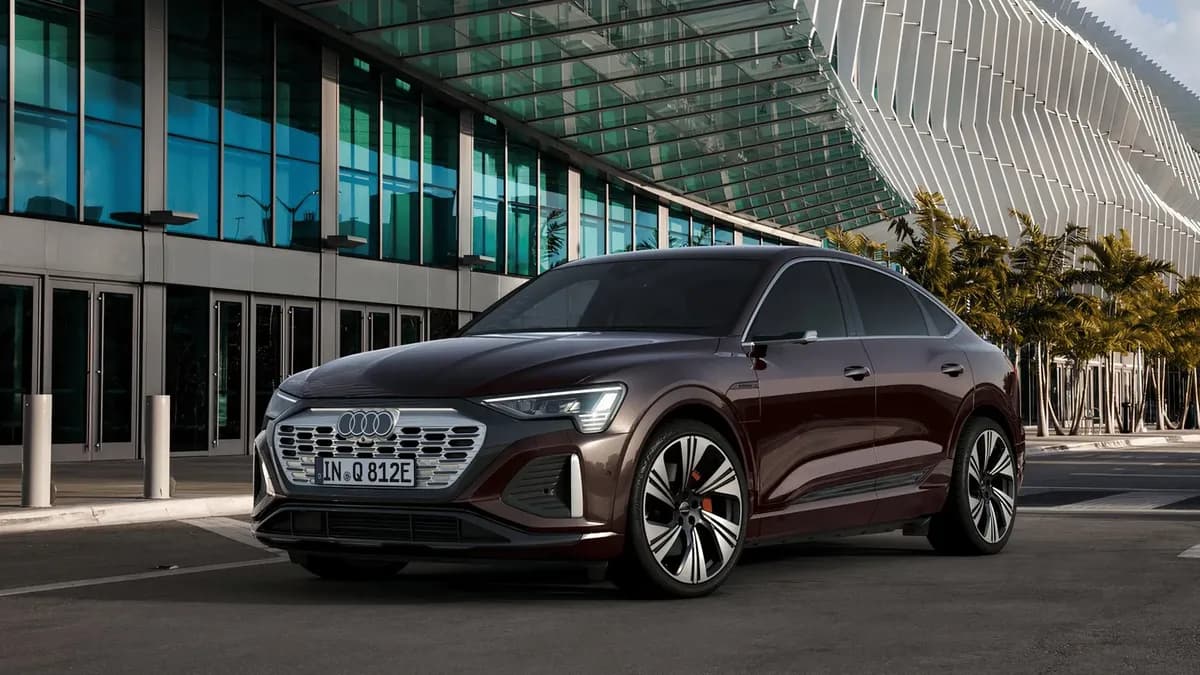 2024 Audi Q8 Sportback e-tron - Image 4