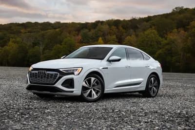 2024 Audi Q8 Sportback e-tron