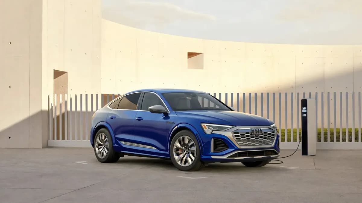 2024 Audi Q8 Sportback e-tron - Image 7