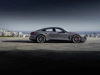 2024 Audi RS e-tron