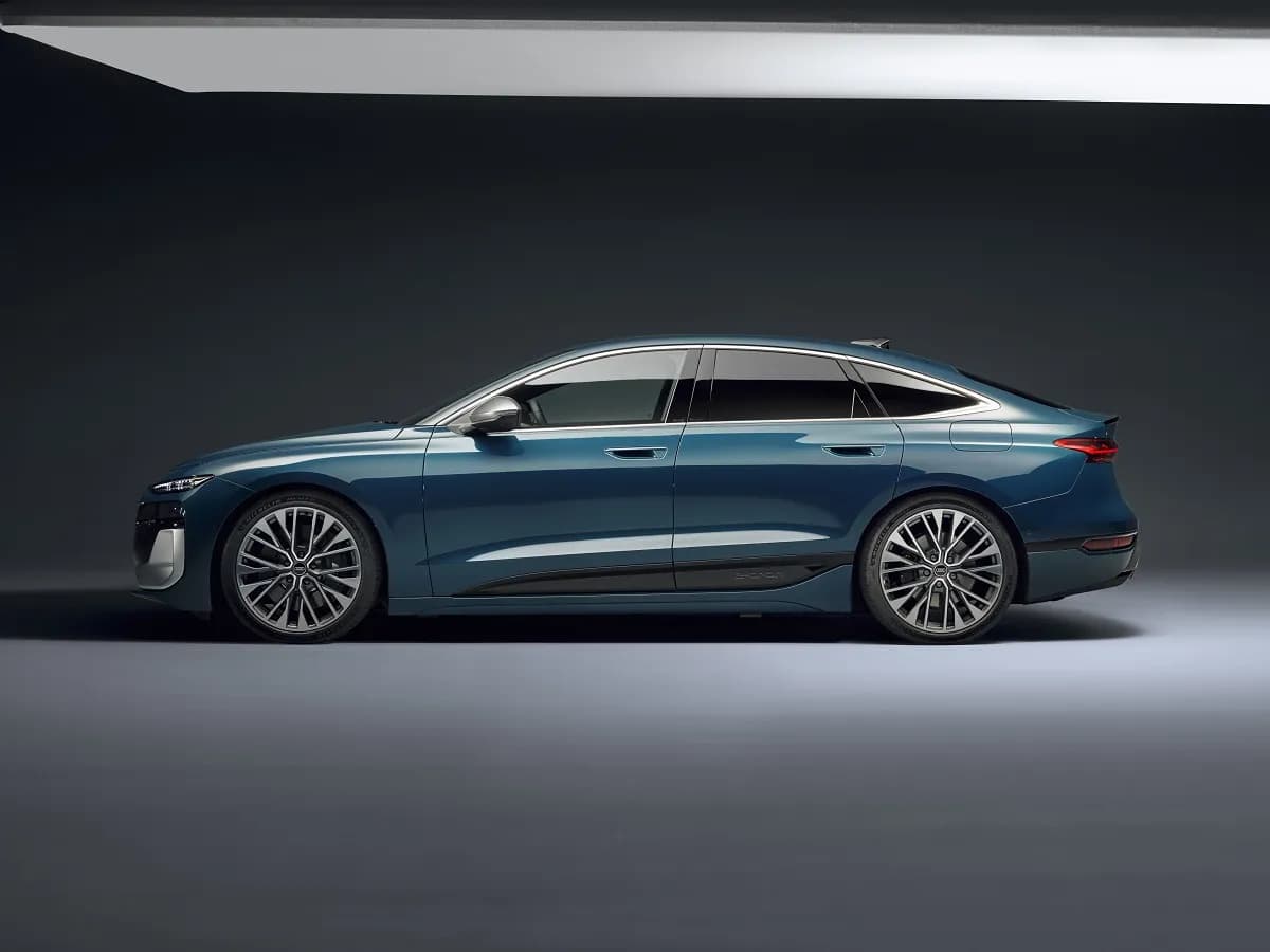 2025 Audi S6 e-tron - Image 5