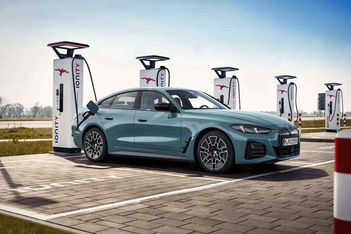 2024 BMW i4 eDrive40 Gran Coupe - Image 9