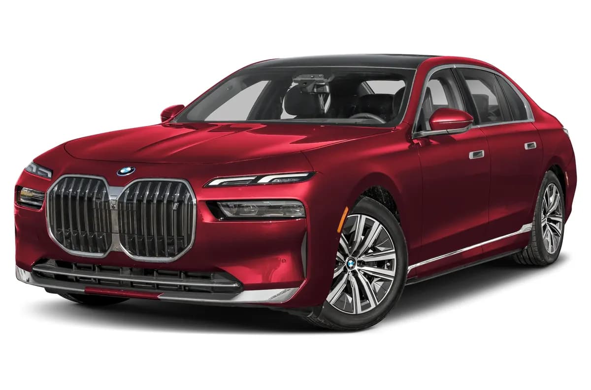 2025 BMW i7 xDrive60 Sedan - Image 14