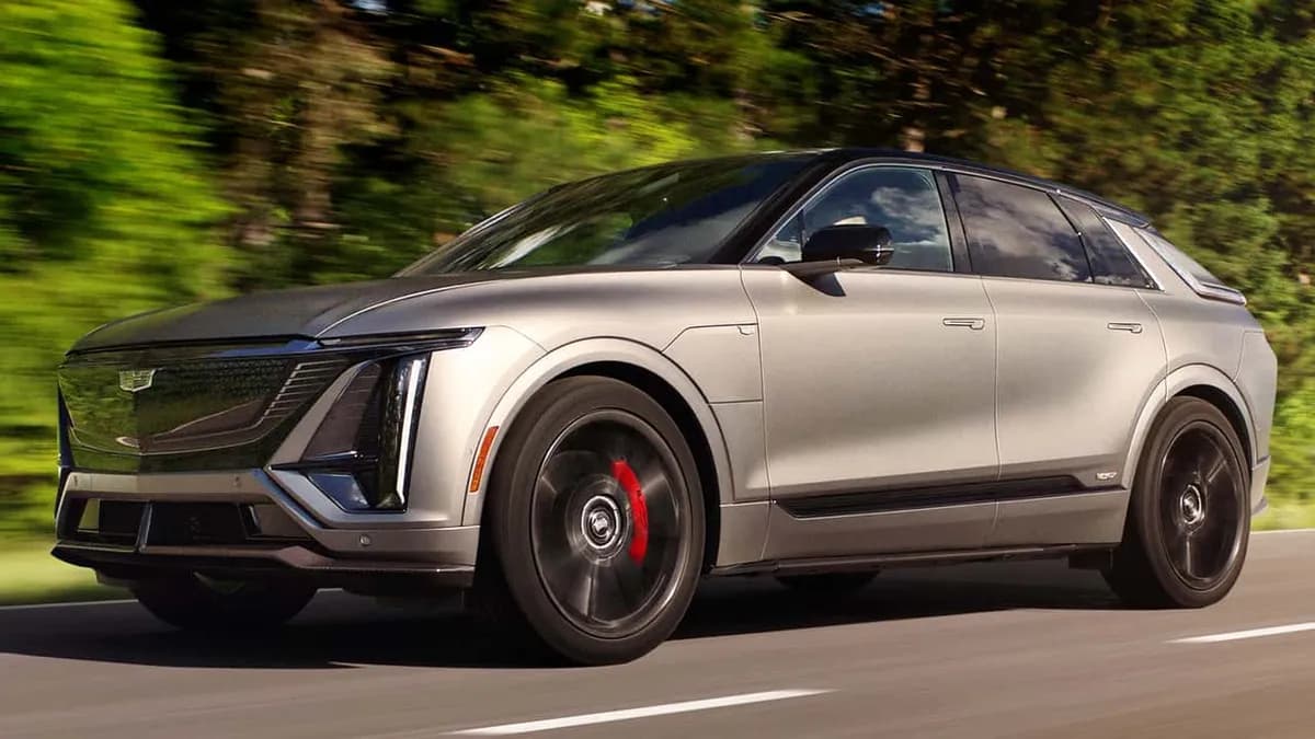 2026 Cadillac LYRIQ-V - Image 4