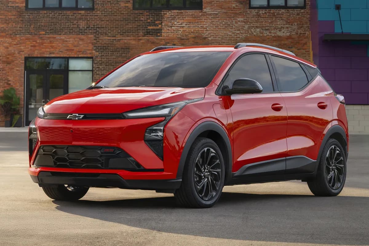 2022 Chevrolet Bolt - Image 4