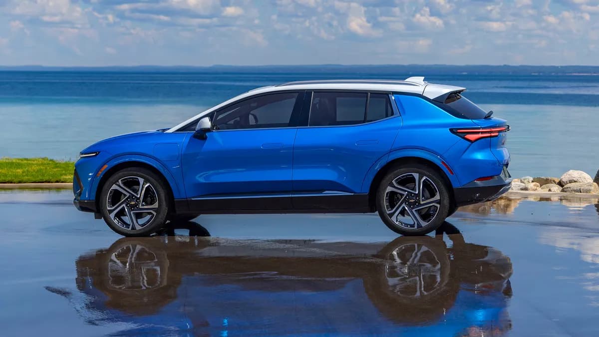 2025 Chevrolet Equinox EV - Image 6