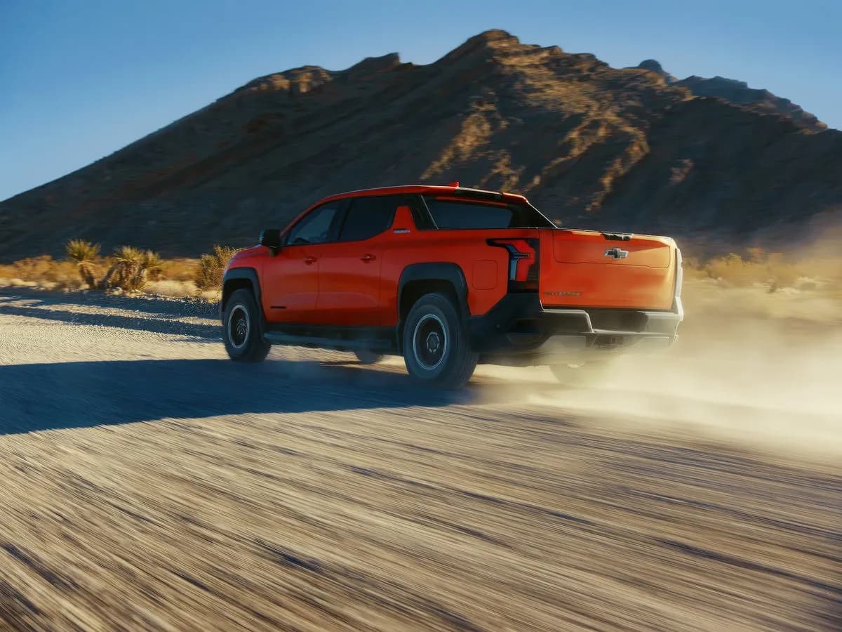 2026 Chevrolet Silverado EV - Image 4