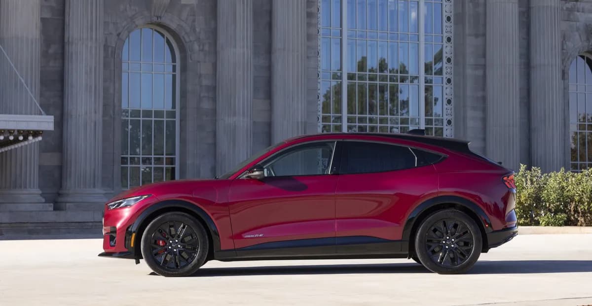 2025 Ford Mustang Mach-E - Image 5