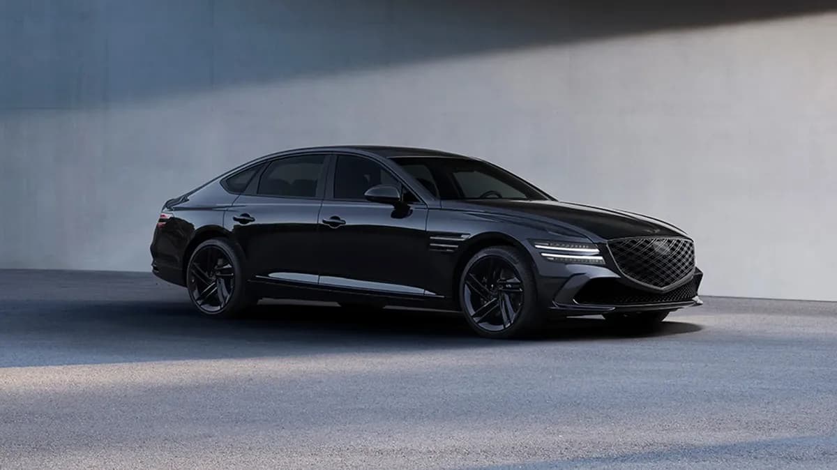 2025 Genesis Electrified G80 - Image 6