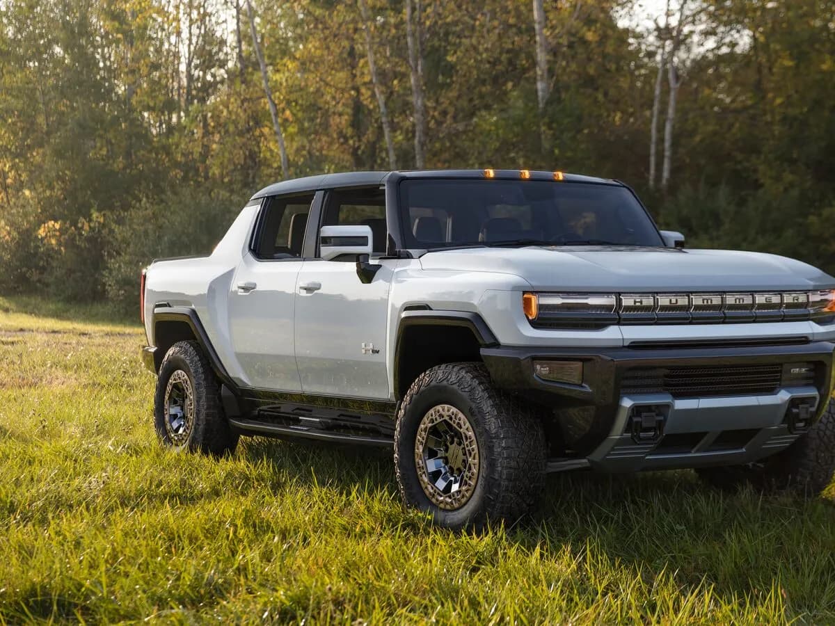 2025 GMC HUMMER EV2X Pickup - Image 5