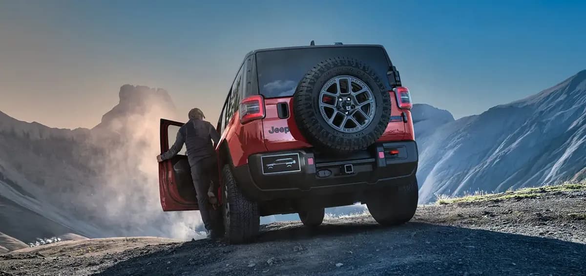 2026 Jeep Recon - Image 6