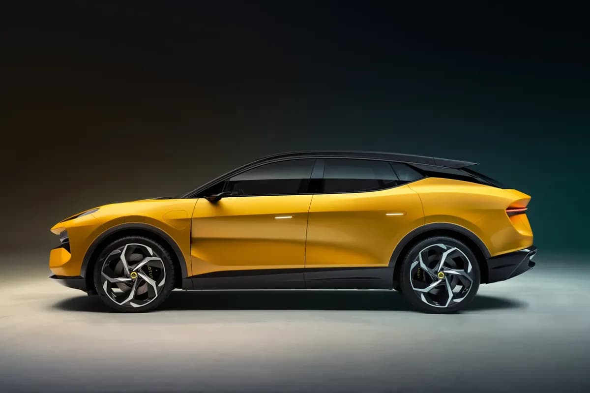 2026 Lotus Eletre - Image 2