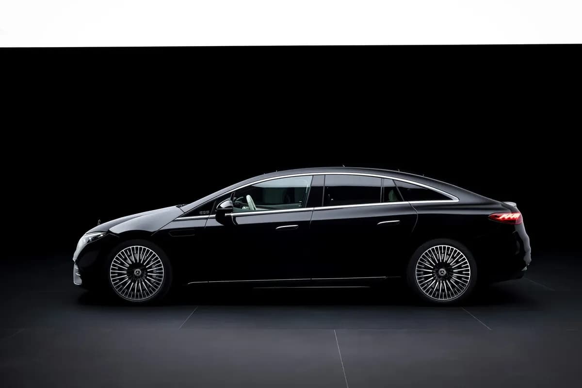 2024 Mercedes-Benz EQS Sedan - Image 2