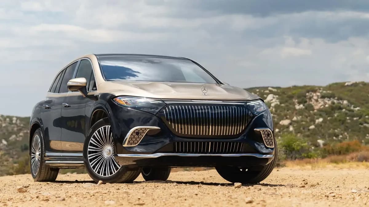 2024 Mercedes-Benz Maybach EQS SUV - Image 2