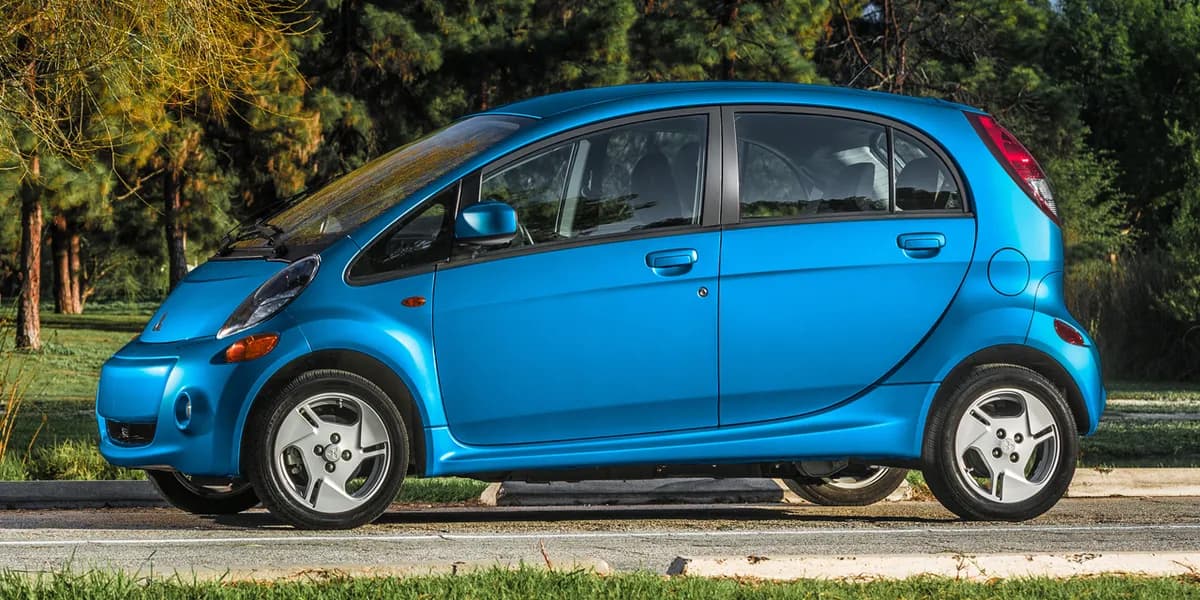 2017 Mitsubishi i-MiEV
