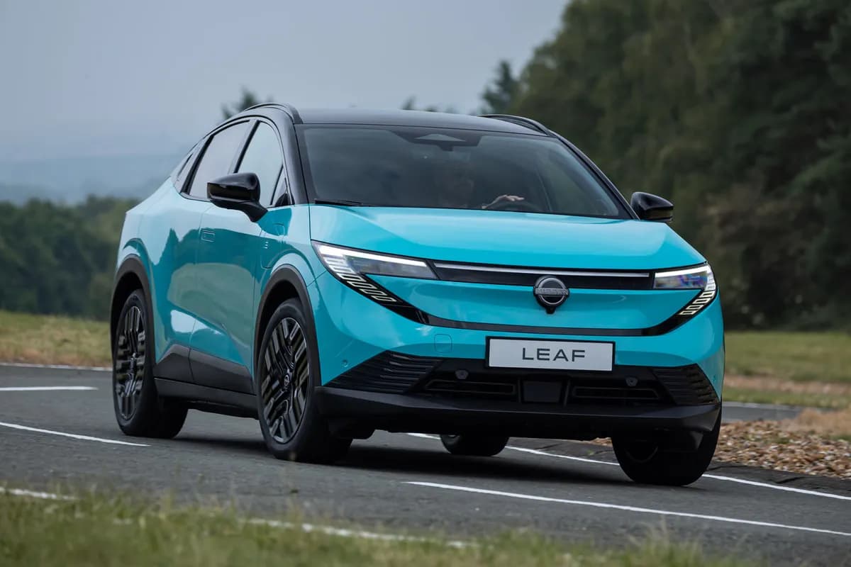 2018 Nissan LEAF - Image 3