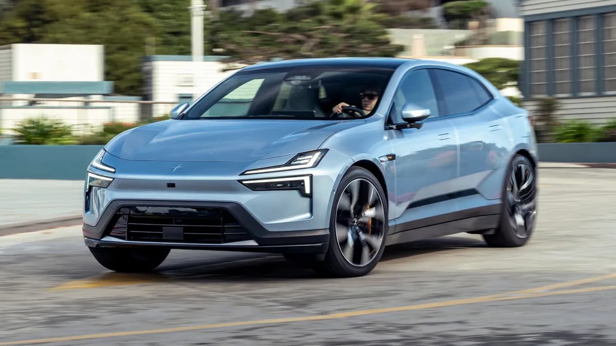 2026 Polestar 4 - Image 4