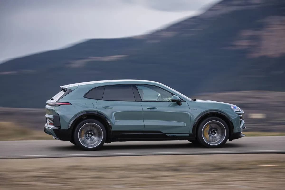 2026 Porsche Cayenne Electric - Image 5