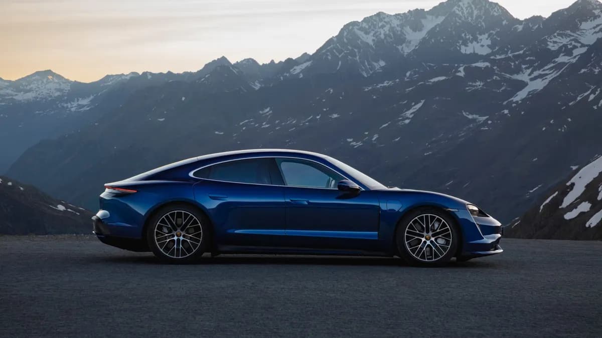 2023 Porsche Taycan - Image 2
