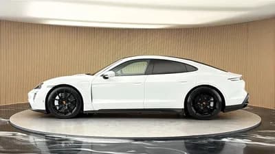 2023 Porsche Taycan