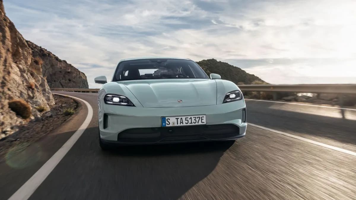 2024 Porsche Taycan - Image 2