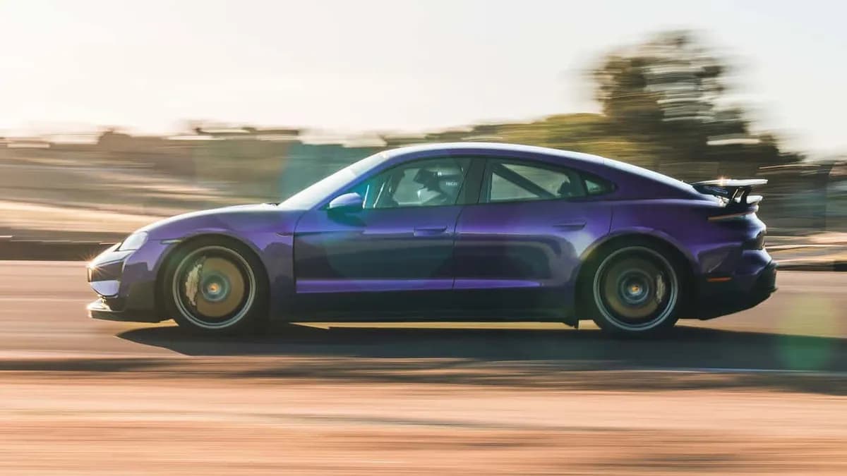 2024 Porsche Taycan - Image 3