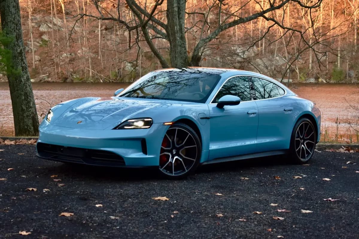 2026 Porsche Taycan - Image 4
