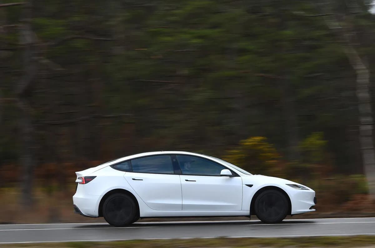 2026 Tesla Model 3 - Image 4