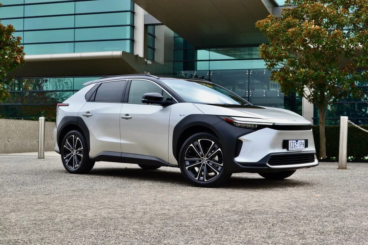 2024 Toyota bZ4X