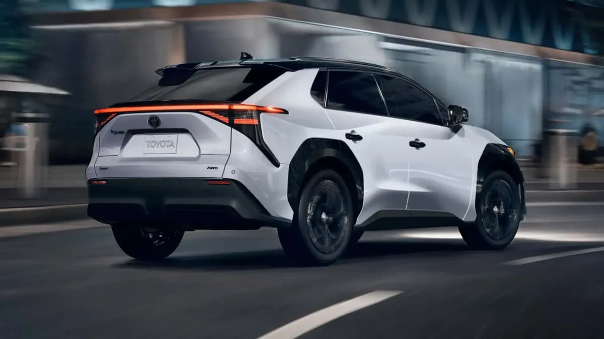 2025 Toyota bZ4X